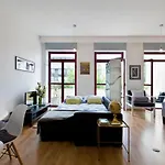 Apartment Terrace *